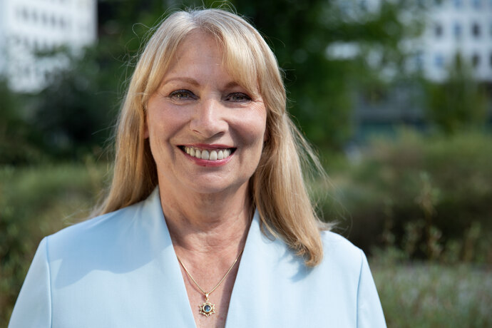 Portraitfoto von Staatsministerin Petra Köpping