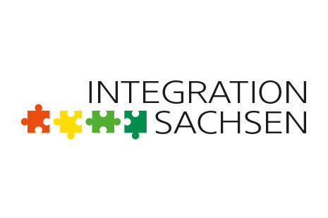 Logo der Integrativen Maßnahmen bestehend aus 4 Puzzleteilen und der Schrift Integration Sachsen